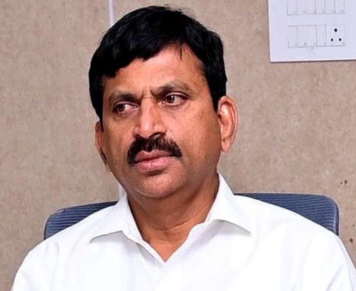 కేరళ సీఎంకు మంత్రి పొంగులేటి కౌంటర్