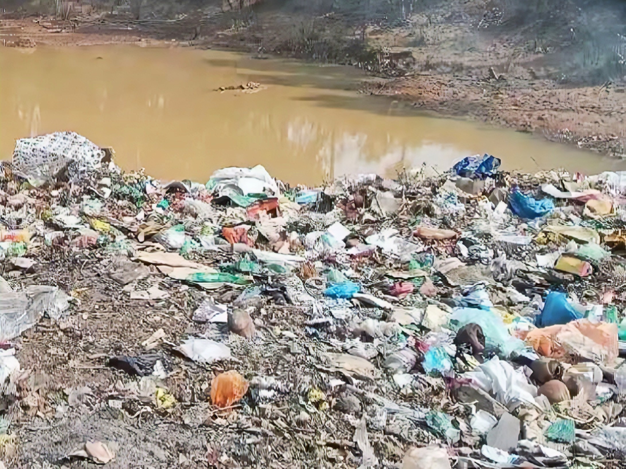 ఫిర్యాదులు వెల్లువెత్తినా స్పందన శూన్యం