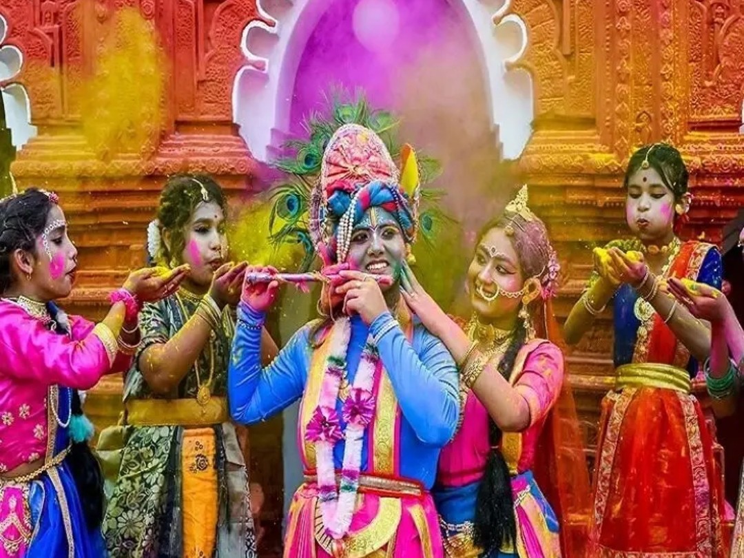 మహిళలపై అసభ్యంగా ప్రవర్తిస్తే.. రంగుపడుద్ది