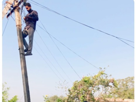 సమస్యల పరిష్కారానికి కృషి..!