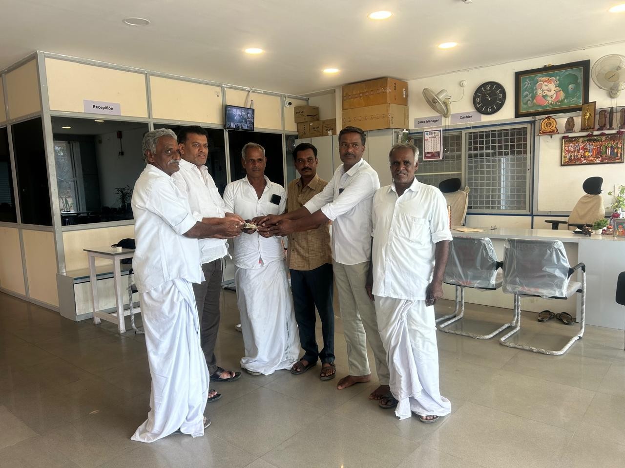 శెట్టిపల్లిలో శ్రీ రాముల ఆలయ నిర్మాణానికి విరాళం