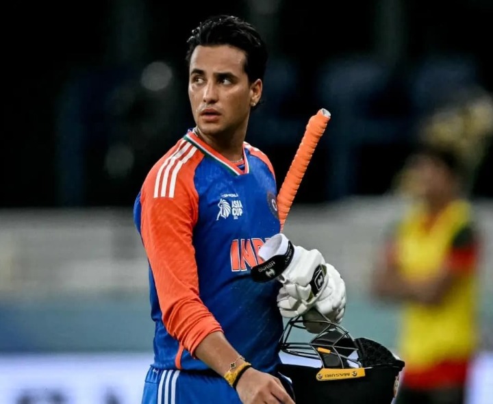 అభిషేక్ జట్టును గెలిపించాలి: మాజీ క్రికెటర్