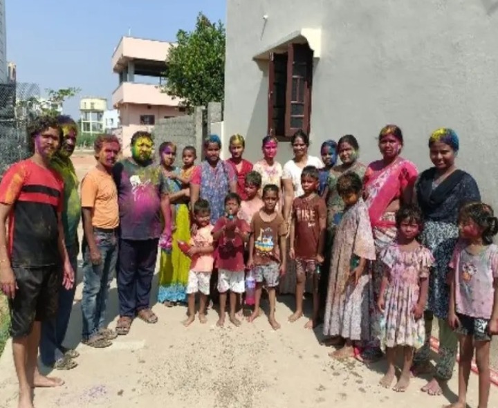 చౌటుప్పల్‌లో హోలీ సంబరాలు