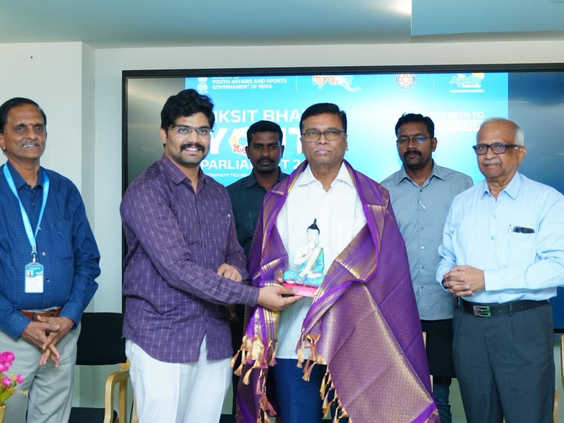 అపోలో యూనివర్సిటీలో వికసిత్ భారత్ కార్యక్రమం