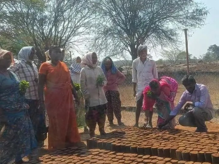 ‘పర్యావరణ కాలుష్యం తగ్గించడానికి మొక్కలు పెంచాలి’