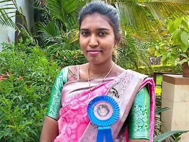 మహిళా కీర్తిరత్న పురస్కారం అందుకున్న భారతి