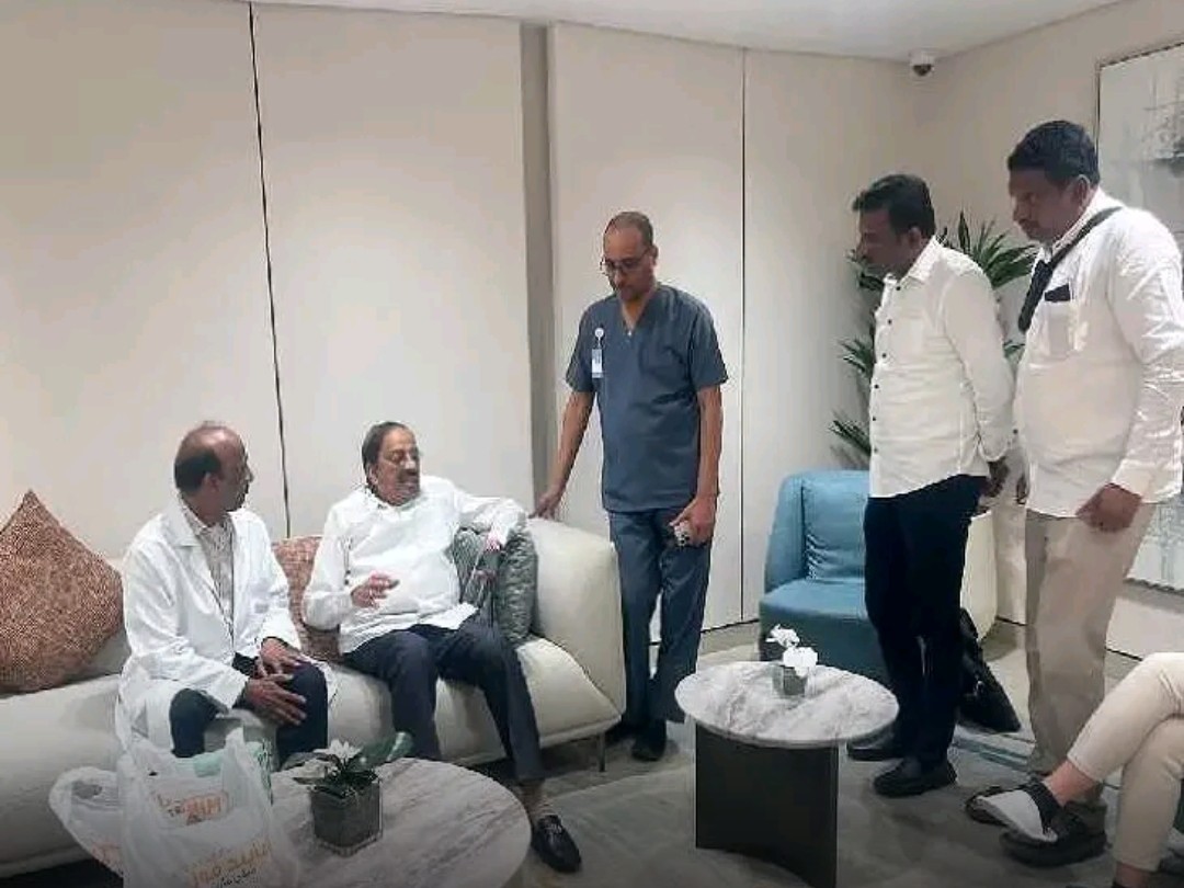 మంత్రిని తుమ్మలను రప్పించేందుకు అధికారులు ప్రయత్నాలు