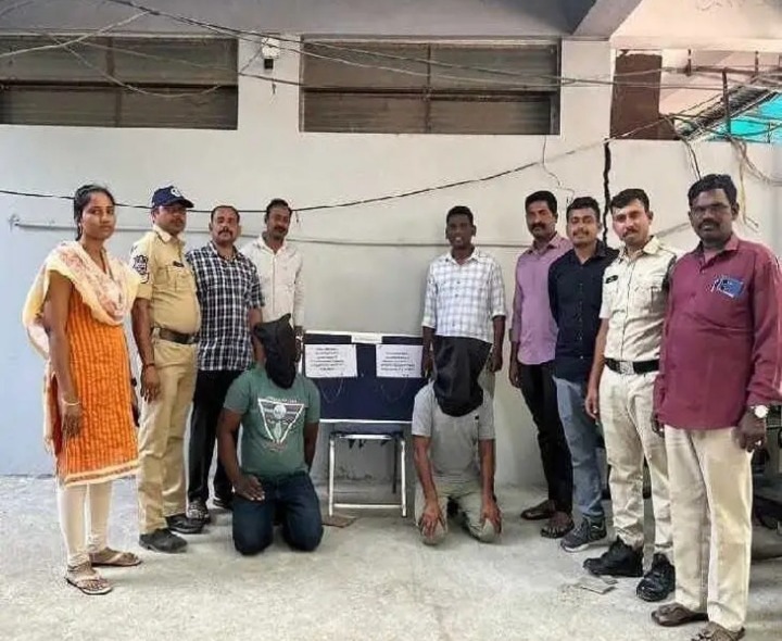 హైదరాబాదులో జిల్లా వాసి అరెస్ట్