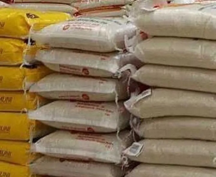 రూ.3 లక్షల బియ్యం సీజ్..