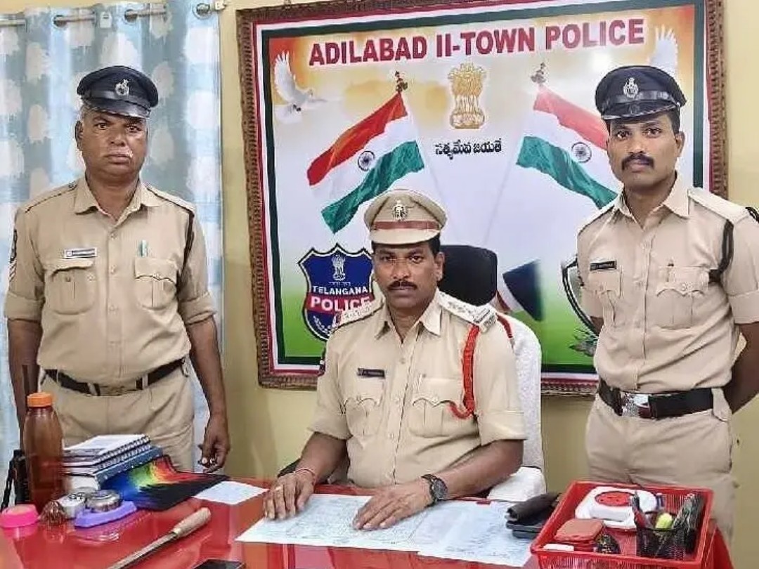 హత్యాయత్నం.. తండ్రీకొడుకు అరెస్ట్