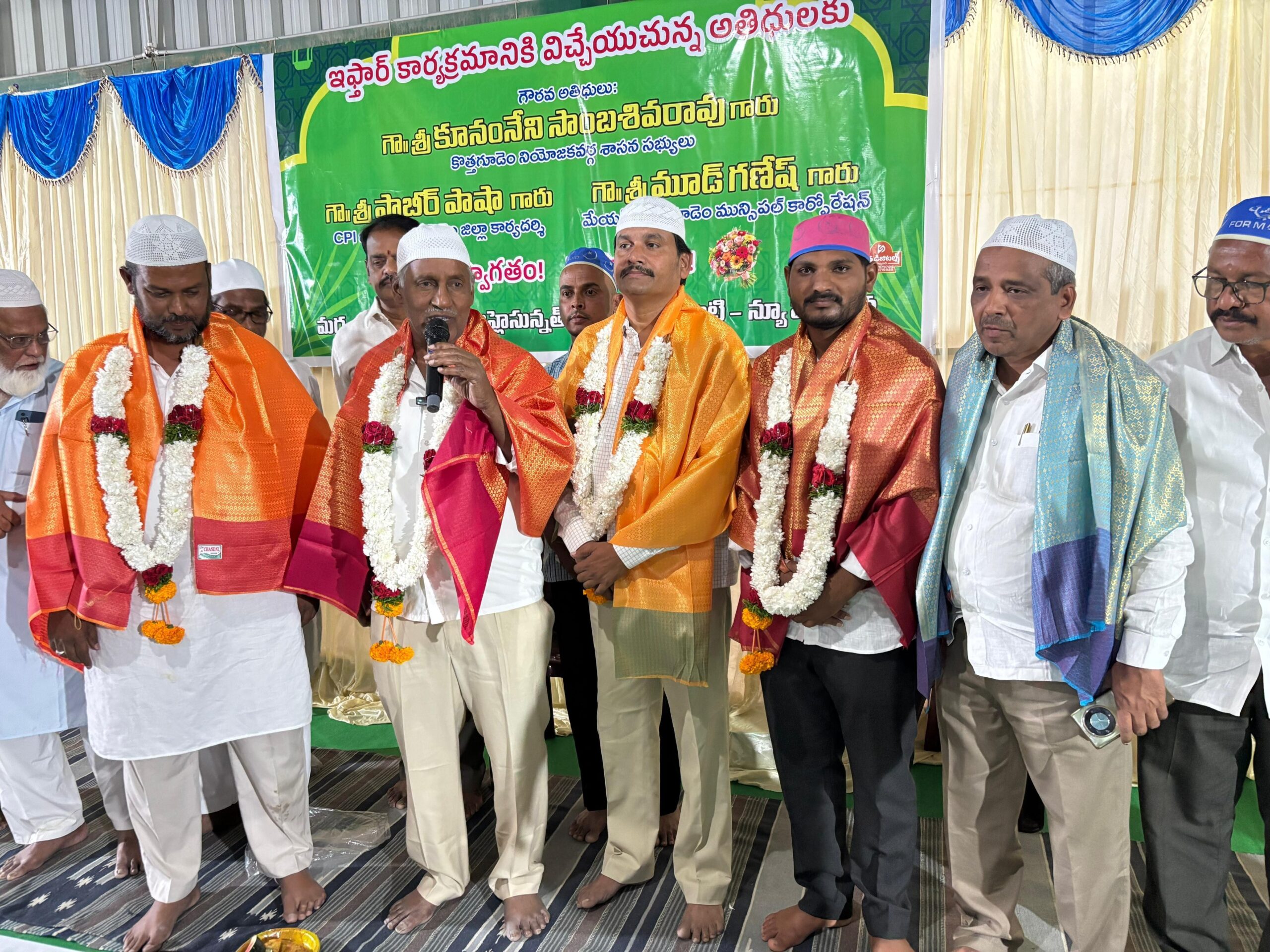 ‘లౌకిక విలువలు కాపాడుకుందాం’