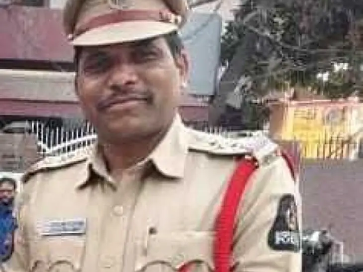 ఐఎస్ సదన్ ఎస్సైపై సస్పెన్షన్ వేటు