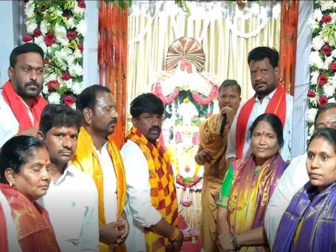 అమ్మవారి వార్షిక మహోత్సవానికి హాజరైన ఎమ్మెల్యే