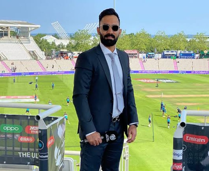 ధోనీ, కోహ్లీ స్థాయిలోనే సంజూ క్రేజ్: దినేష్ కార్తీక్