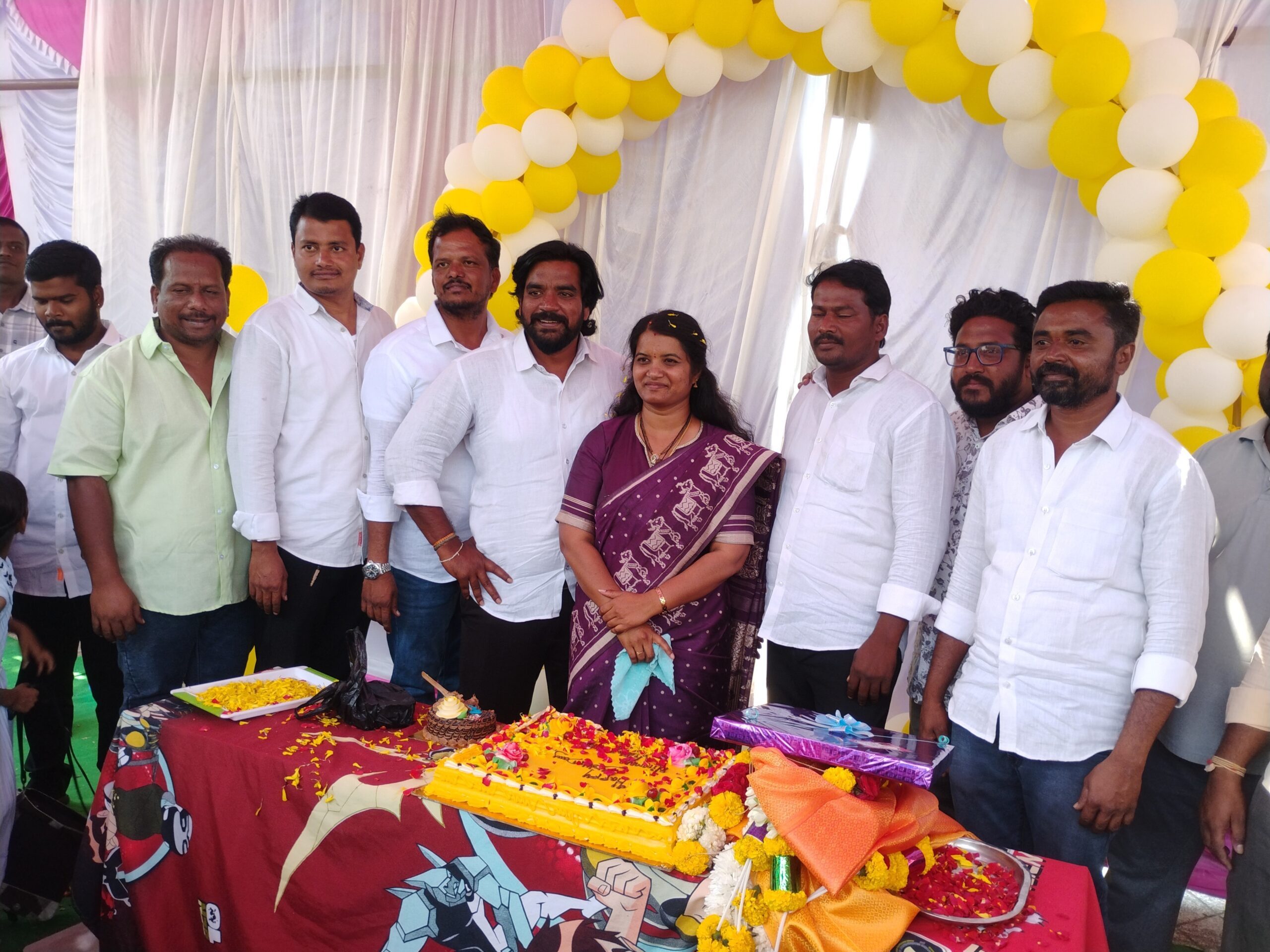 గోరంట్లలో ఘనంగా మాజీ ఎంపీపీ జన్మదిన వేడుకలు