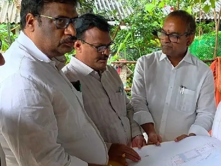 పిఠాపురంలో ఆలయాలకు నిధులు మంజూరు