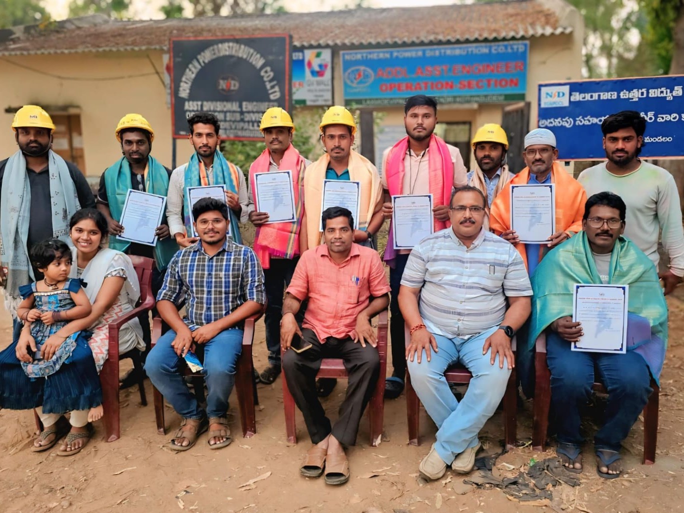 లక్ష్మీదేవిపల్లిలో లైన్ ‌మెన్ దివాస్