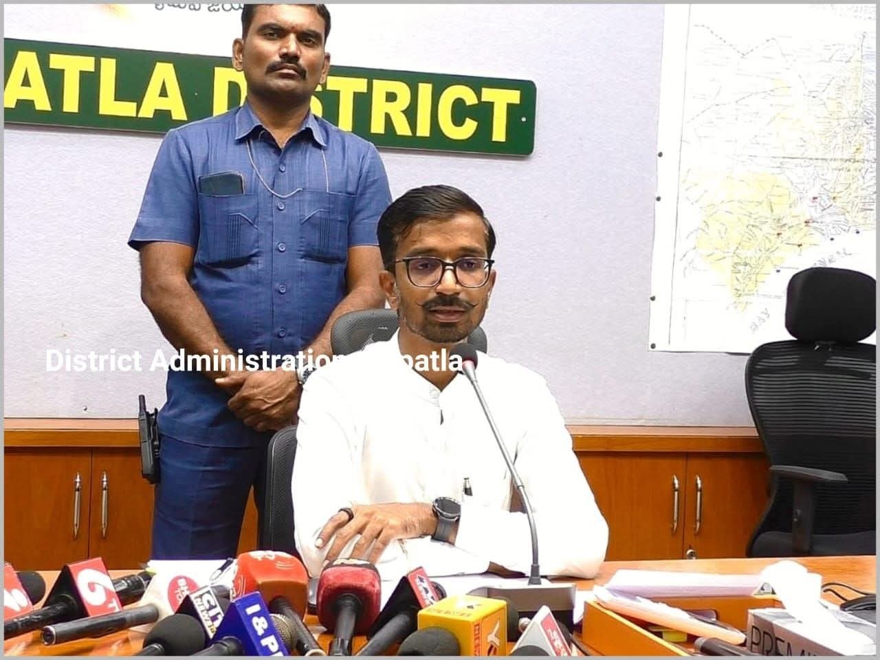 ‘సూర్యఘర్’తో ఆదర్శ గ్రామాలుగా మారుద్దాం: కలెక్టర్