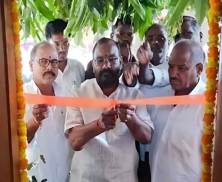 ‘కాంగ్రెస్ ప్రభుత్వంతోనే పేదల ఇళ్ల కల సాకారం’