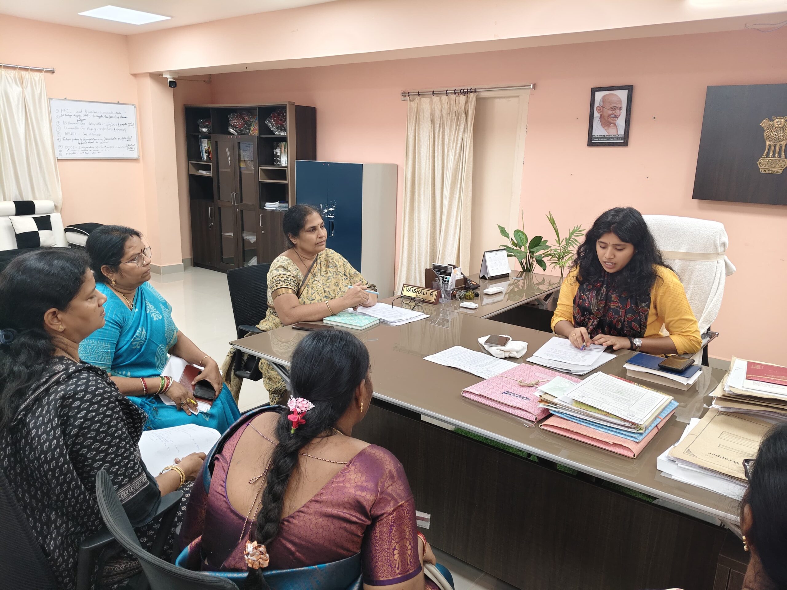 ‘చట్టాన్ని అతిక్రమించే వారిపై క్రిమినల్ కేసులు’