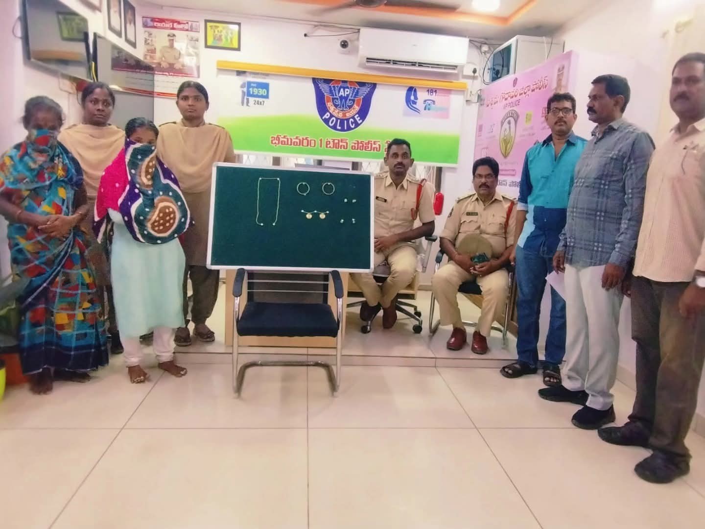 చోరీ కేసులో ఇద్దరు నిందితులు అరెస్ట్