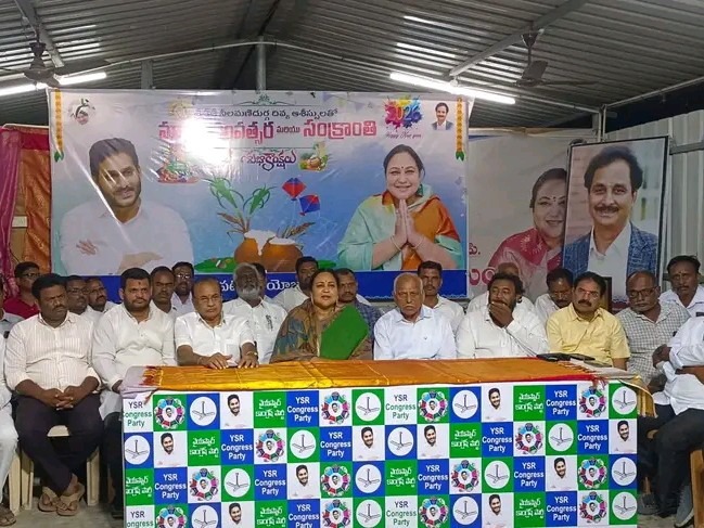 ‘లడ్డూ అంశంపై మండలిలో మంత్రి వ్యాఖ్యలు సరికావు’