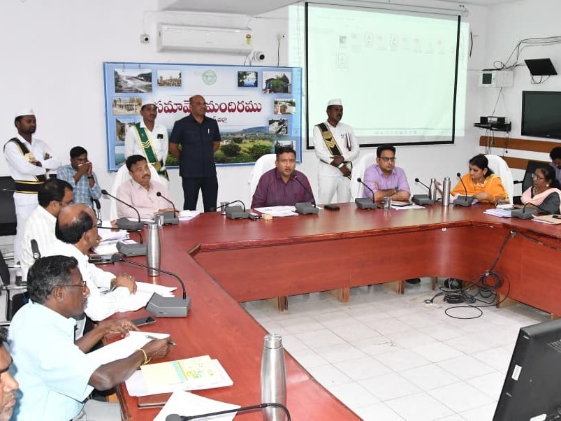 ‘ప్రజా పాలన-ప్రగతి ప్రణాళికపై కలెక్టర్ సమీక్ష సమావేశం’