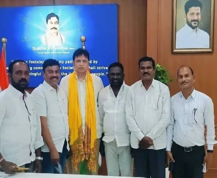 అభివృద్ధికి నిధులు మంజూరు చేయాలని మంత్రికి వినతి