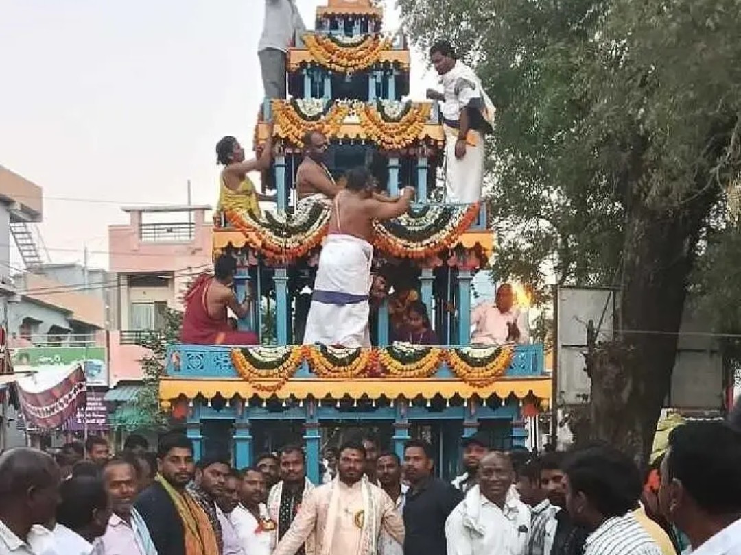 ఘనంగా శ్రీ వెంకటేశ్వర స్వామి రథోత్సవ వేడుకలు