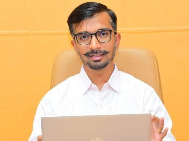 జిల్లాలో పుష్కలంగా యూరియా నిల్వలు: కలెక్టర్