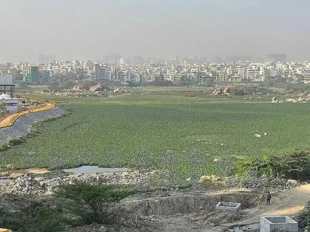 కామునిచెరువులో డ్రోన్ ప్రయోగం ఫ్లాప్.. తగ్గని గుర్రపుడెక్క