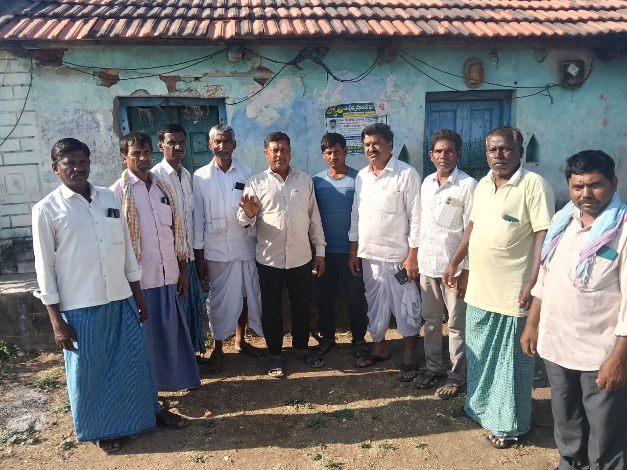 ‘మొక్క జొన్న రైతుల బకాయిలు వెంటనే చెల్లించాలి’