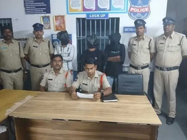 వేల్పూర్‌లో గంజాయి ముఠా గుట్టురట్టు