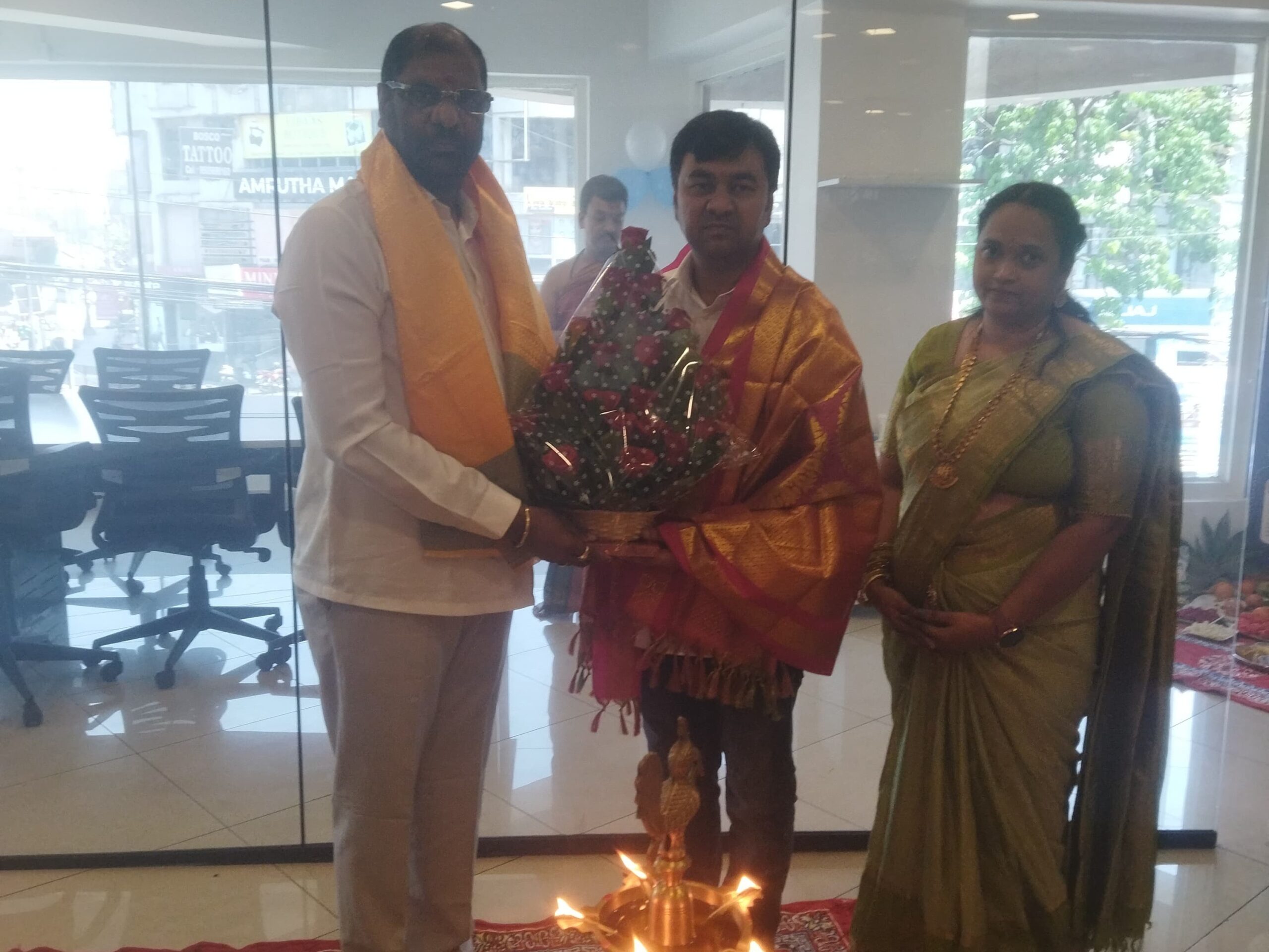 ప్రైమ్ లీడింగ్ ఫైనాన్సియల్ సర్వీసెస్‌ను ప్రారంభించిన ఎంపీ