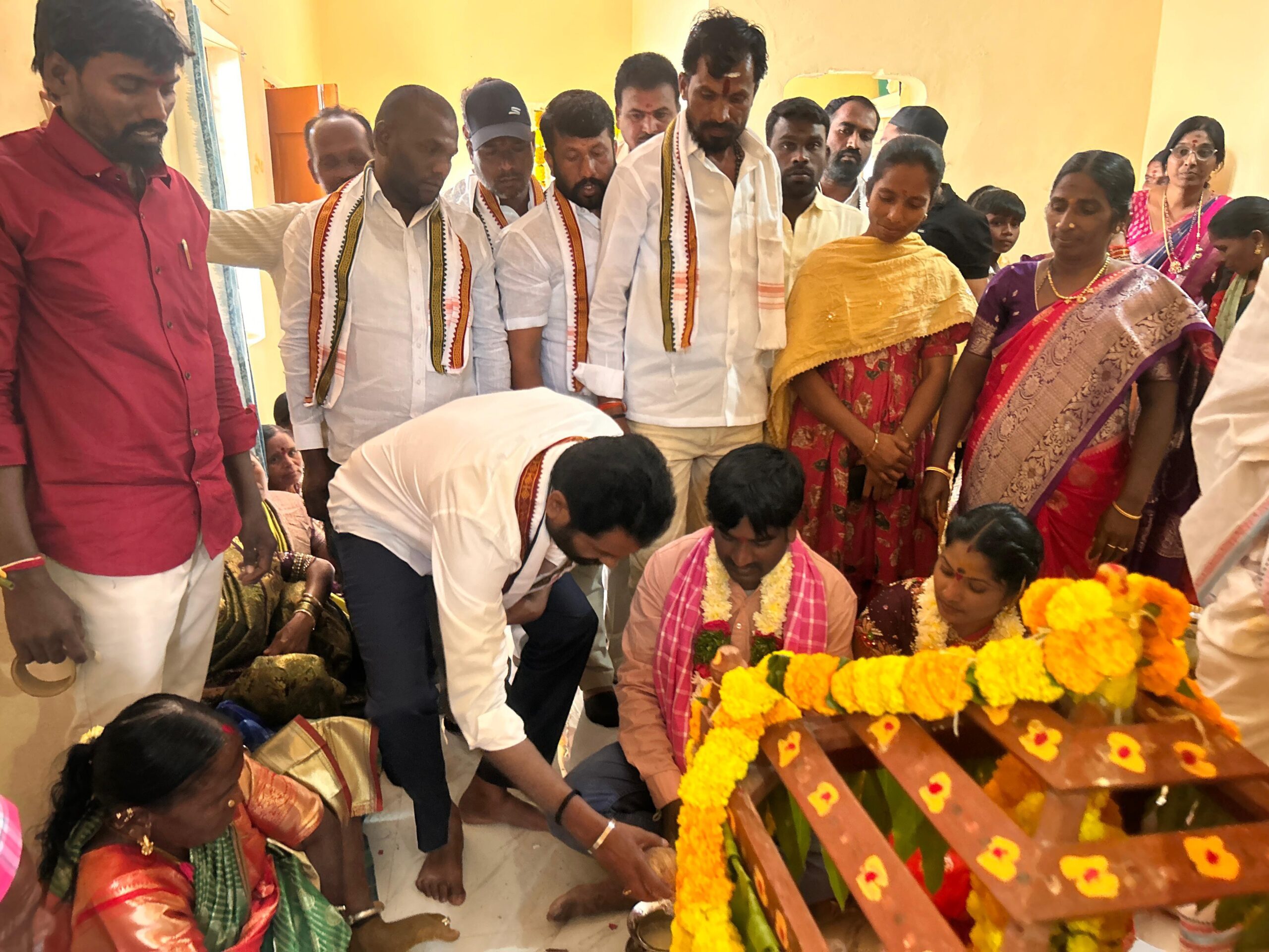 రాష్ట్ర ప్రభుత్వం ప్రతిష్టాత్మకంగా ఈ పథకం చేపట్టింది