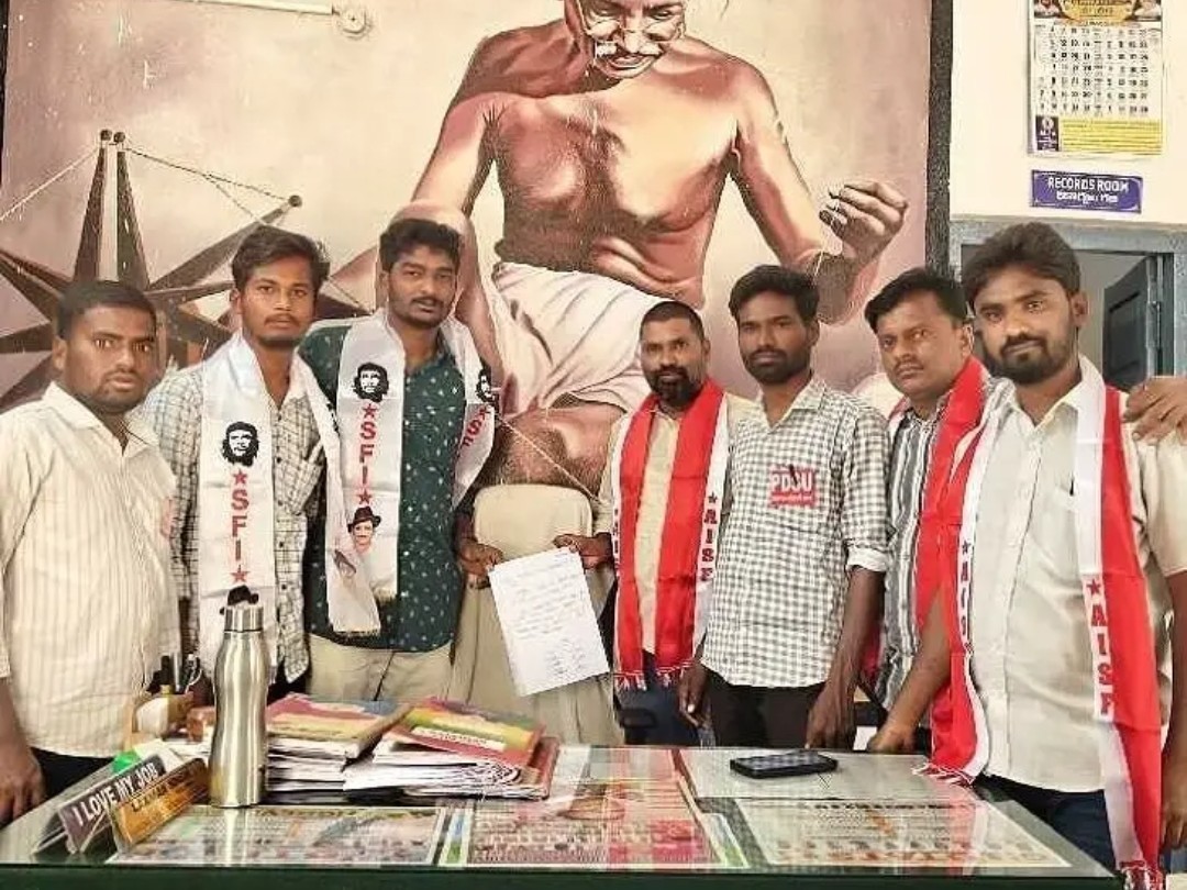 ‘అనుమతుల్లేని పాఠశాలలపై చర్యలేవి’