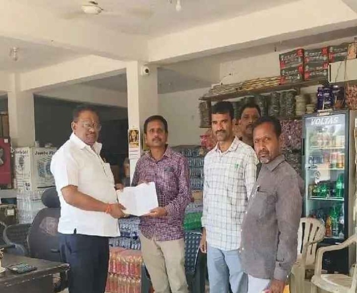 ‘ప్రజలు స్వచ్ఛందంగా ముందుకు వచ్చి పన్నులు చెల్లించాలి’