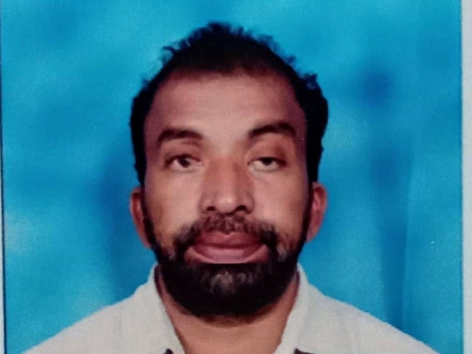 గుండెపోటుతో ఆలయ ఉద్యోగి మృతి