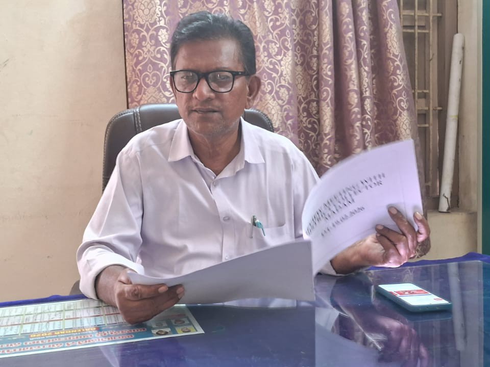 ఉపాధి కూలీలు ఈ కేవైసీ తప్పనిసరి: MPDO