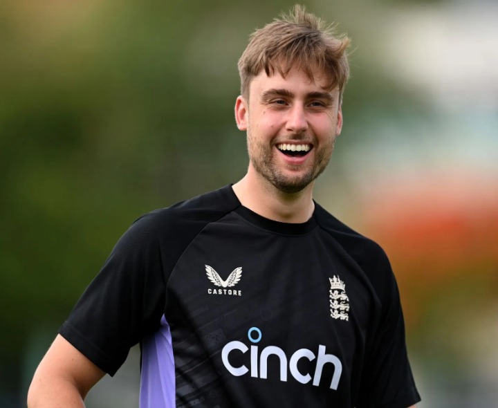 ప్రపంచకప్‌లో విల్ జాక్స్ వన్ మ్యాన్ షో!