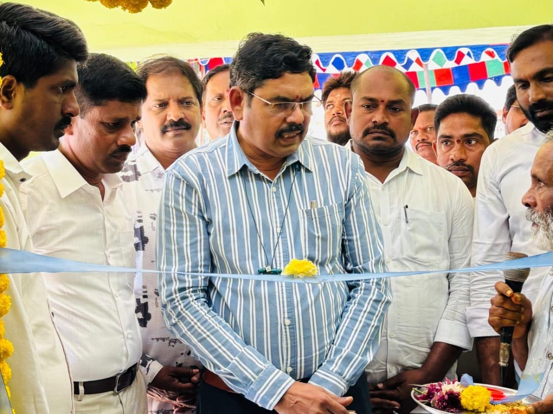 విజ్ఞాన కేంద్రాన్ని ప్రారంభించిన ఎంఈవో