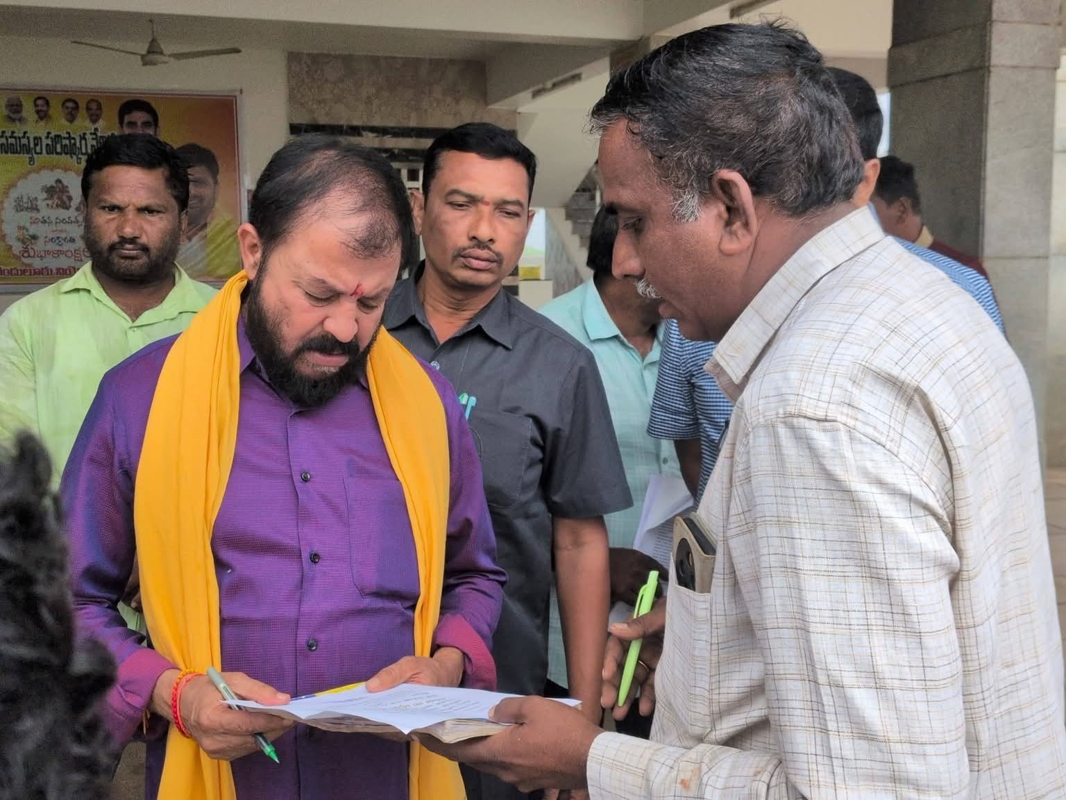 ప్రజా సమస్యల సత్వర పరిష్కారానికి కృషి