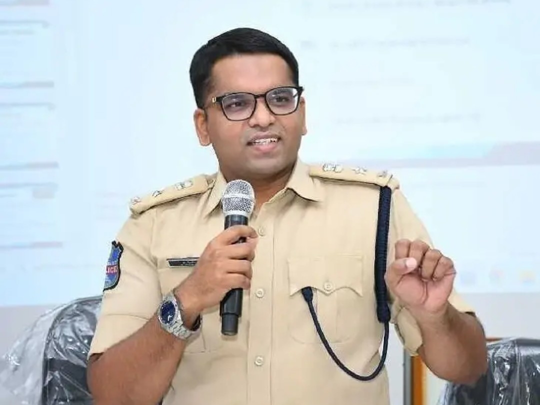 APK ఫైల్స్ పట్ల ప్రజలు జాగ్రత్తగాఉండాలి: ఎస్పీ