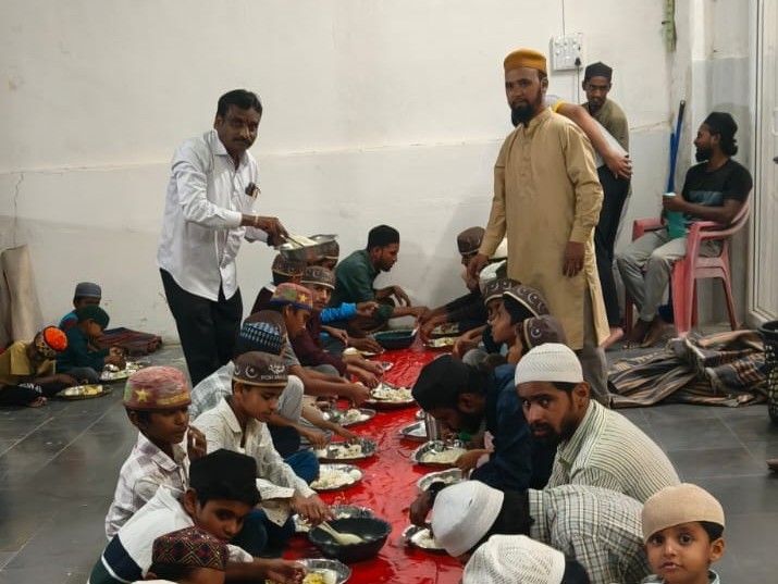 ‘ప్రజలు ఐక్యతతో పండుగలు జరుపుకోవాలి’