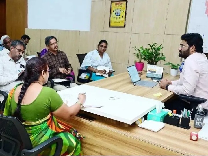 మహిళా దినోత్సవ నిర్వహణపై జేసీ సమీక్ష