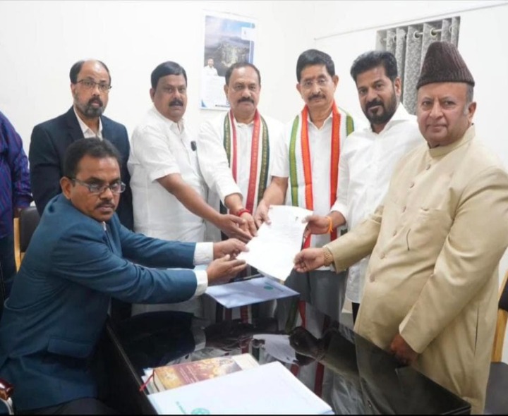 నామినేషన్ పాల్గొన్న ఎమ్మెల్యే బాలు నాయక్