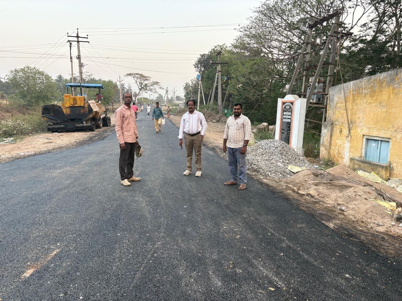 రూ. 76 లక్షలతో 1,040మీటర్ల బీటీ రోడ్డు నిర్మాణం పూర్తి