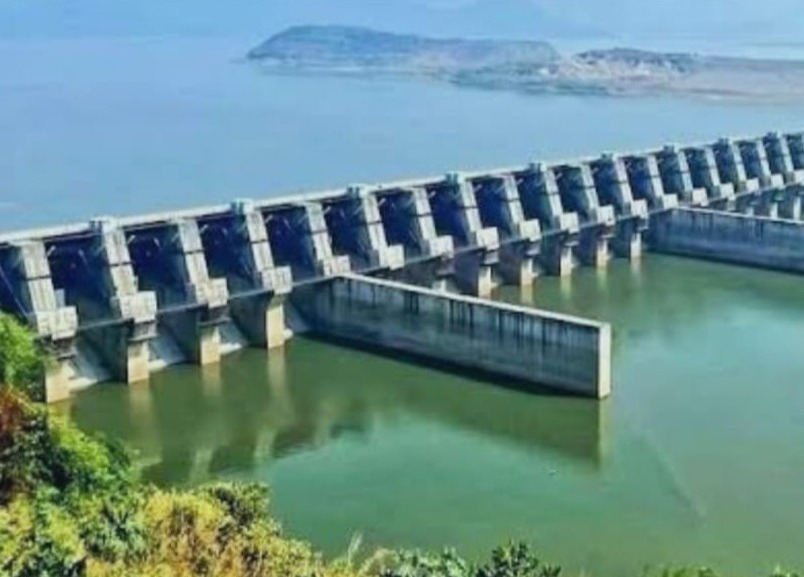 పోలవరం ప్రాజెక్టు అథారిటీ రాజమండ్రికి తరలింపు ?