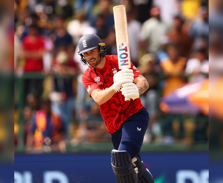 విజయానికి 151 దూరంలో.. ఉత్కంఠగా సెమీస్