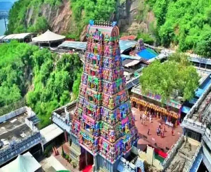 ఇంద్రకీలాద్రిపై మహా కుంభాభిషేకం